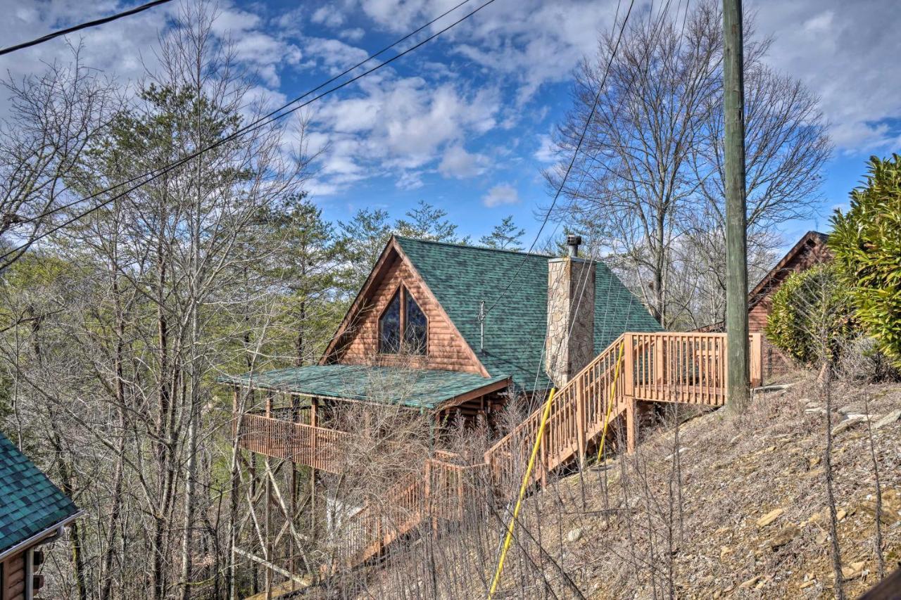 Inviting Sevierville Cabin With Deck And Hot Tub! Eksteriør bilde